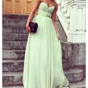Mint green strapless prom dress (fits 2/4)